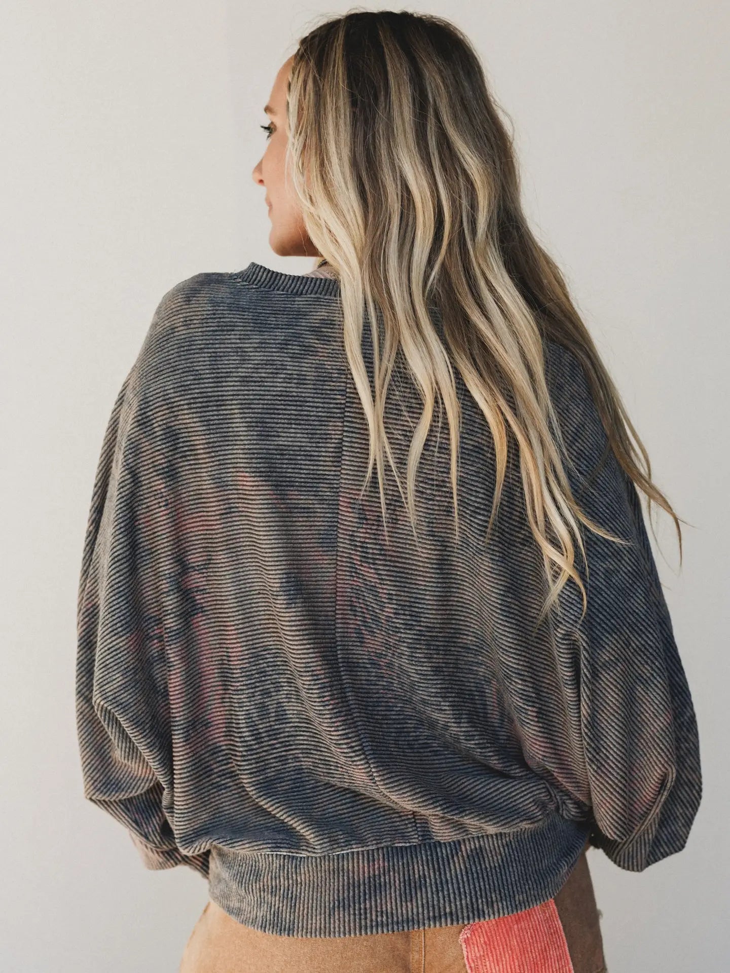 Three Bird Nest Savannah Bat Sleeve Top
