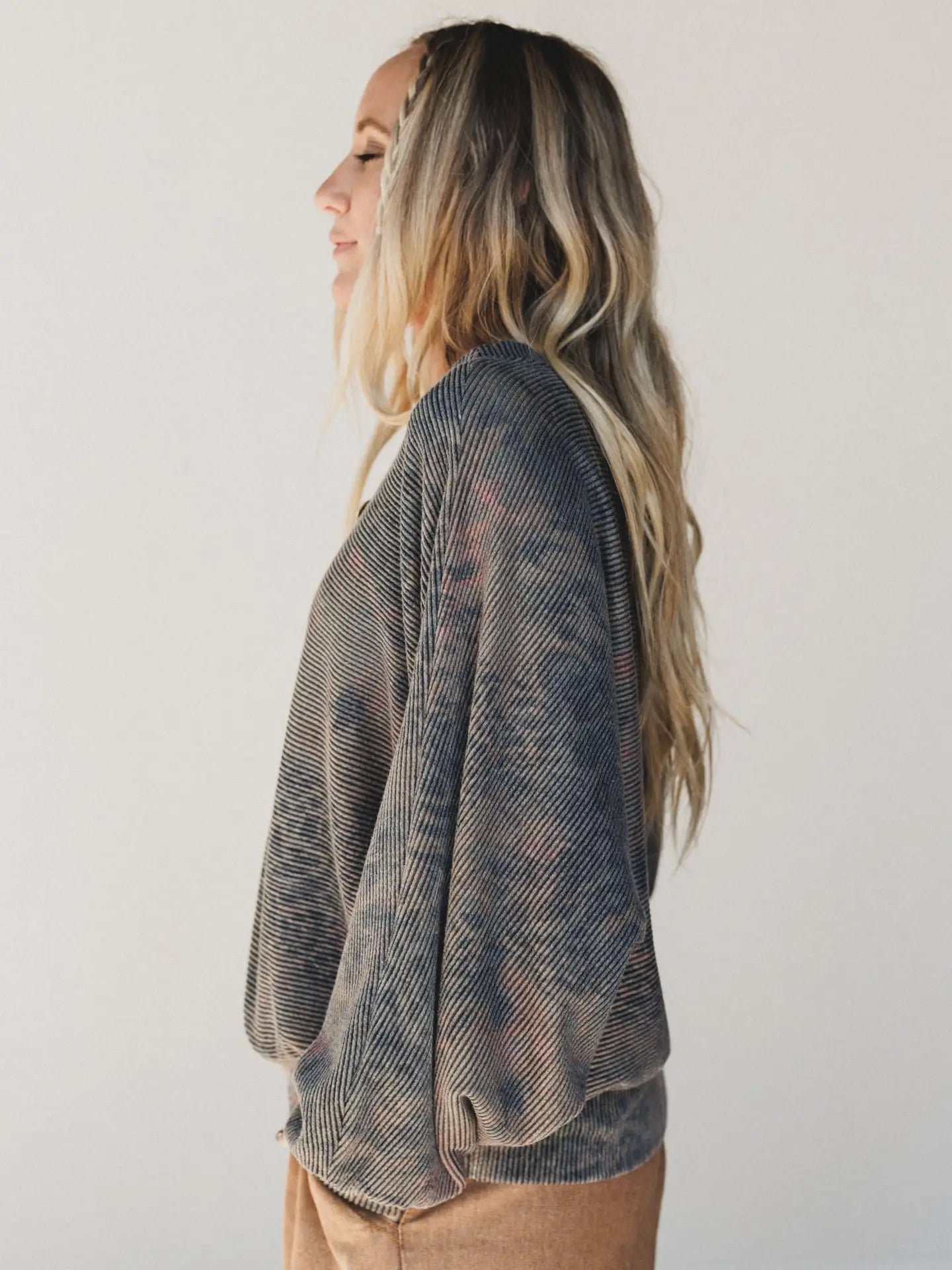 Three Bird Nest Savannah Bat Sleeve Top